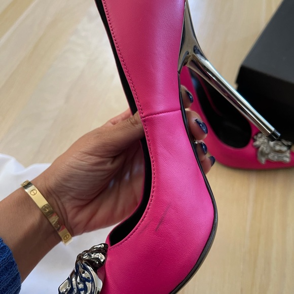 Authentic Versace Medusa Heels - Picture 5 of 8